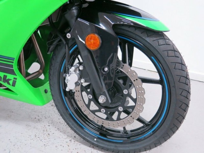 2012 KAWASAKI Ninja 250R (EX250)