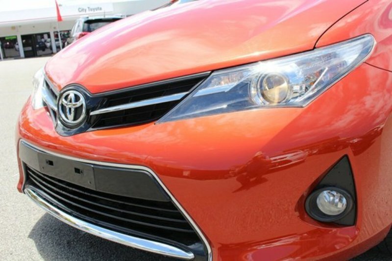 2014 TOYOTA COROLLA LEVIN SX ZRE182R