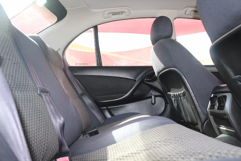 2003 HOLDEN COMMODORE EXECUTIVE VY