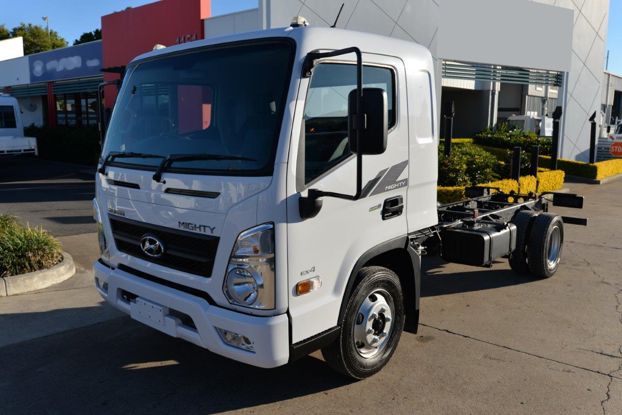 2021 HYUNDAI MIGHTY EX6 MWB CAB CHASSIS