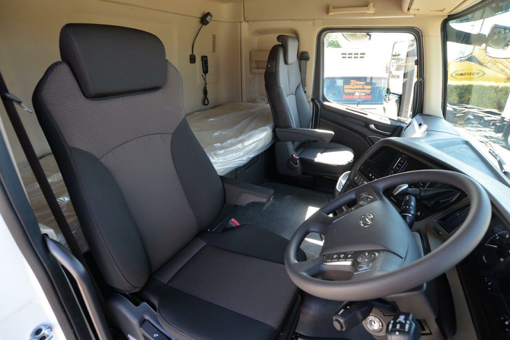 2019 HYUNDAI XCIENT MWB AUTOMATIC PRIME MOVER