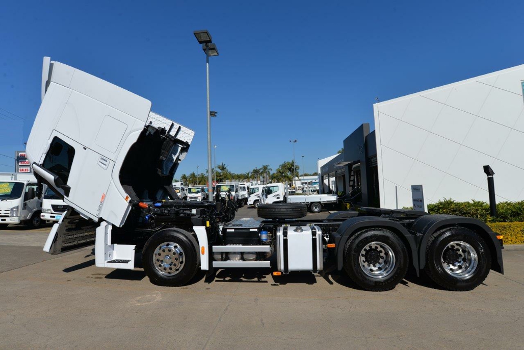 2019 HYUNDAI XCIENT MWB AUTOMATIC PRIME MOVER