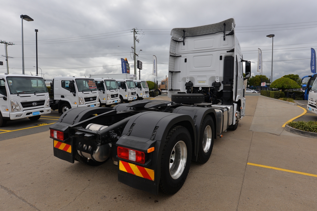 2019 HYUNDAI XCIENT MWB AUTOMATIC PRIME MOVER