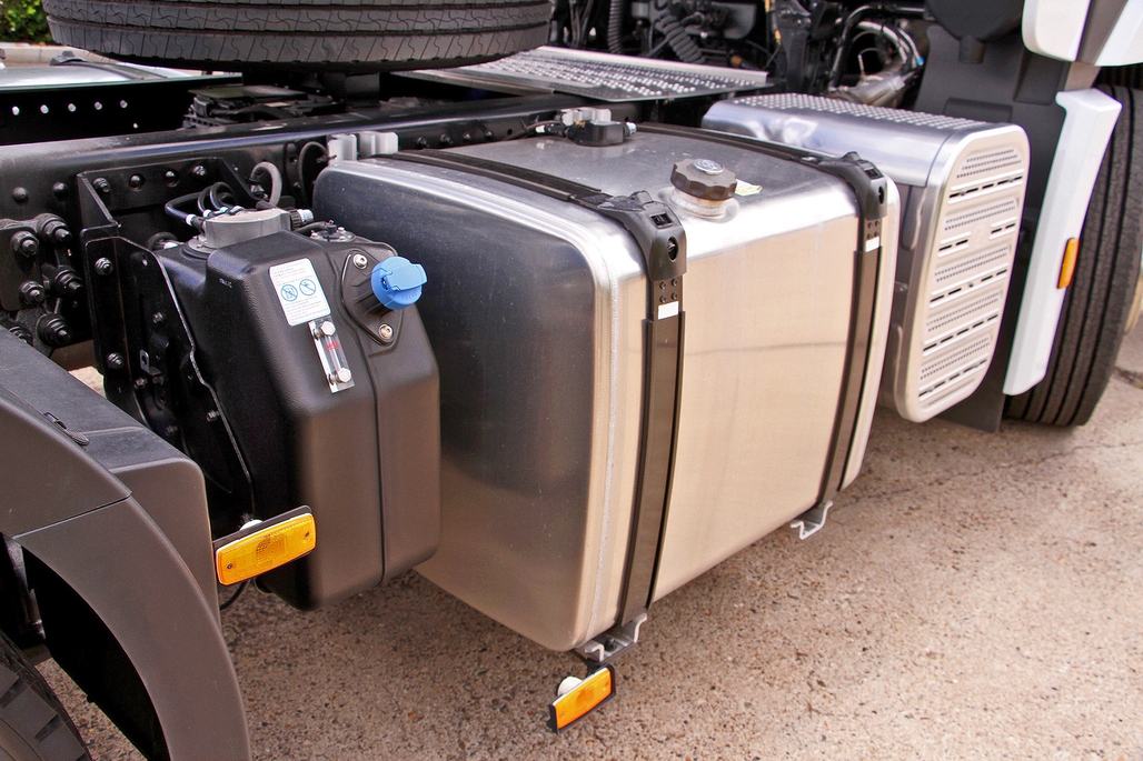 2019 HYUNDAI XCIENT MWB AUTOMATIC PRIME MOVER