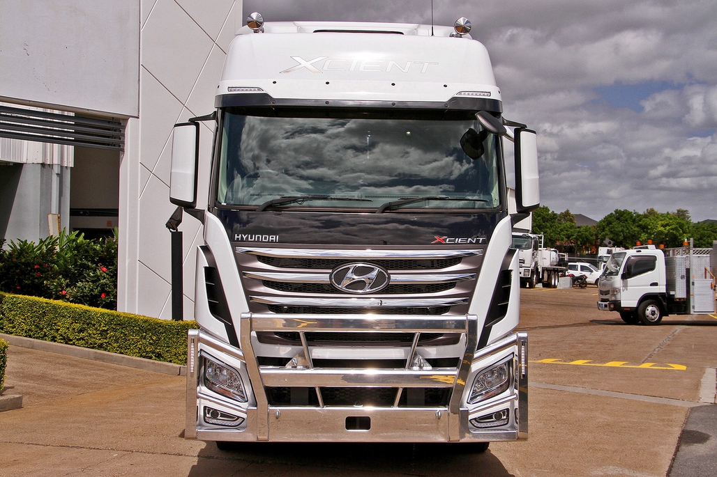 2019 HYUNDAI XCIENT MWB AUTOMATIC PRIME MOVER