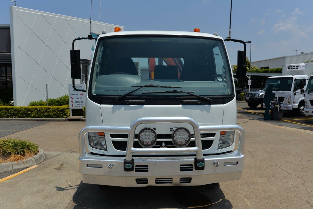2009 MITSUBISHI FUSO FIGHTER TIPPER - CRANE TRUCK MANUAL TIPPER