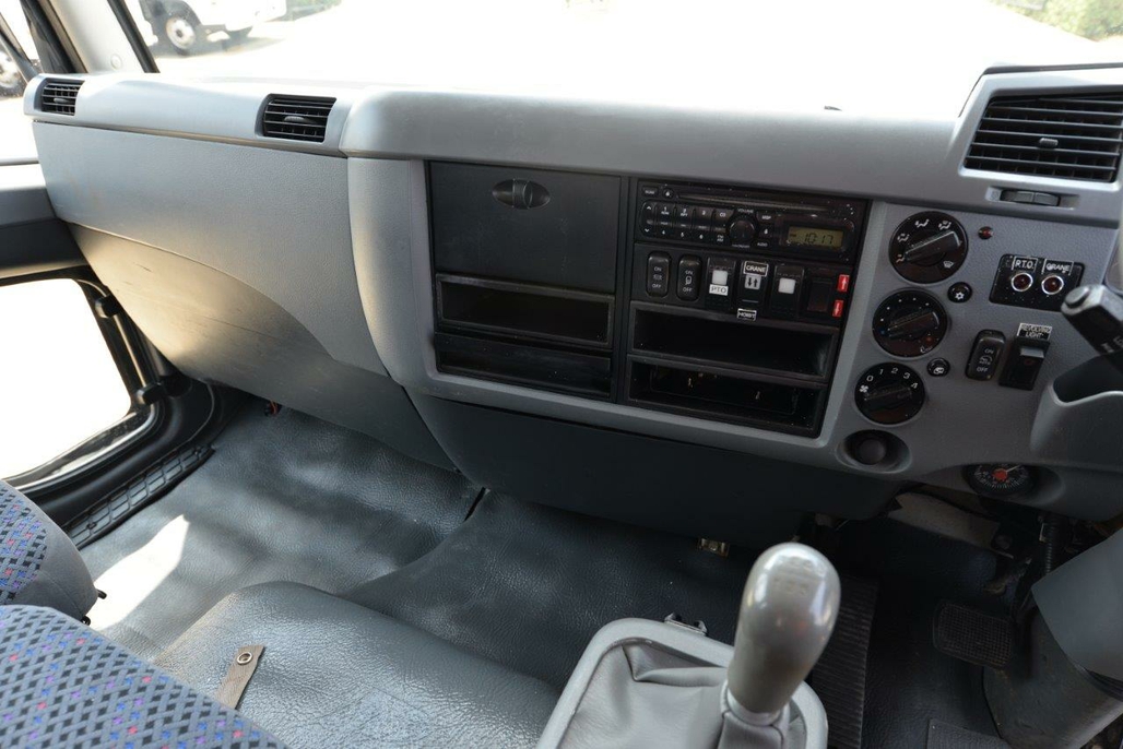 2009 MITSUBISHI FUSO FIGHTER TIPPER - CRANE TRUCK MANUAL TIPPER