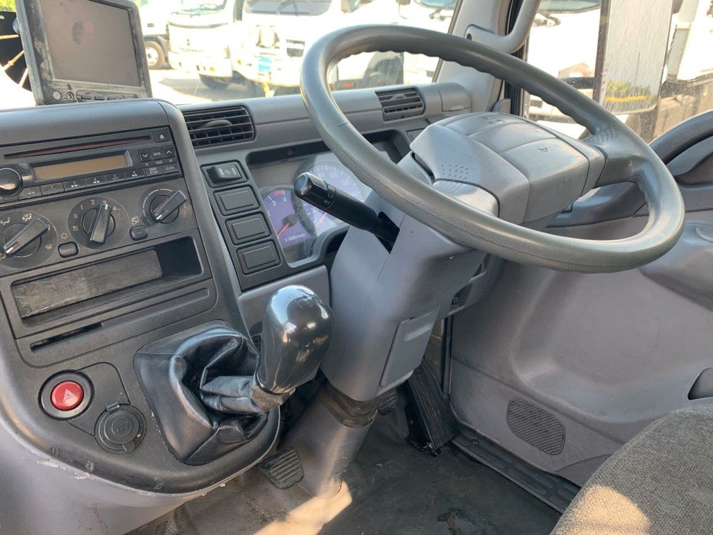 2006 MITSUBISHI FUSO CANTER 7/800 MANUAL TRAYTOP
