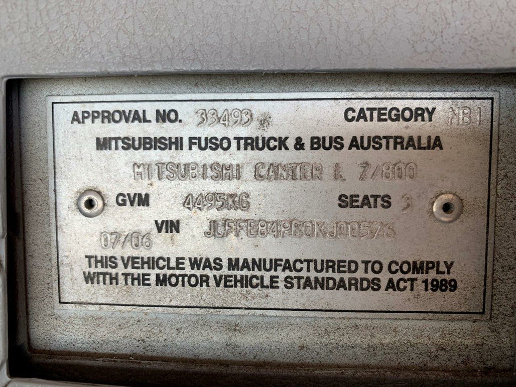 2006 MITSUBISHI FUSO CANTER 7/800 MANUAL TRAYTOP
