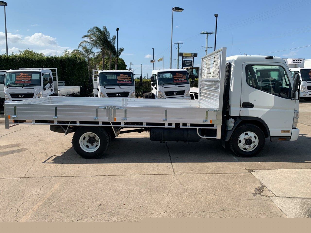 2006 MITSUBISHI FUSO CANTER 7/800 MANUAL TRAYTOP