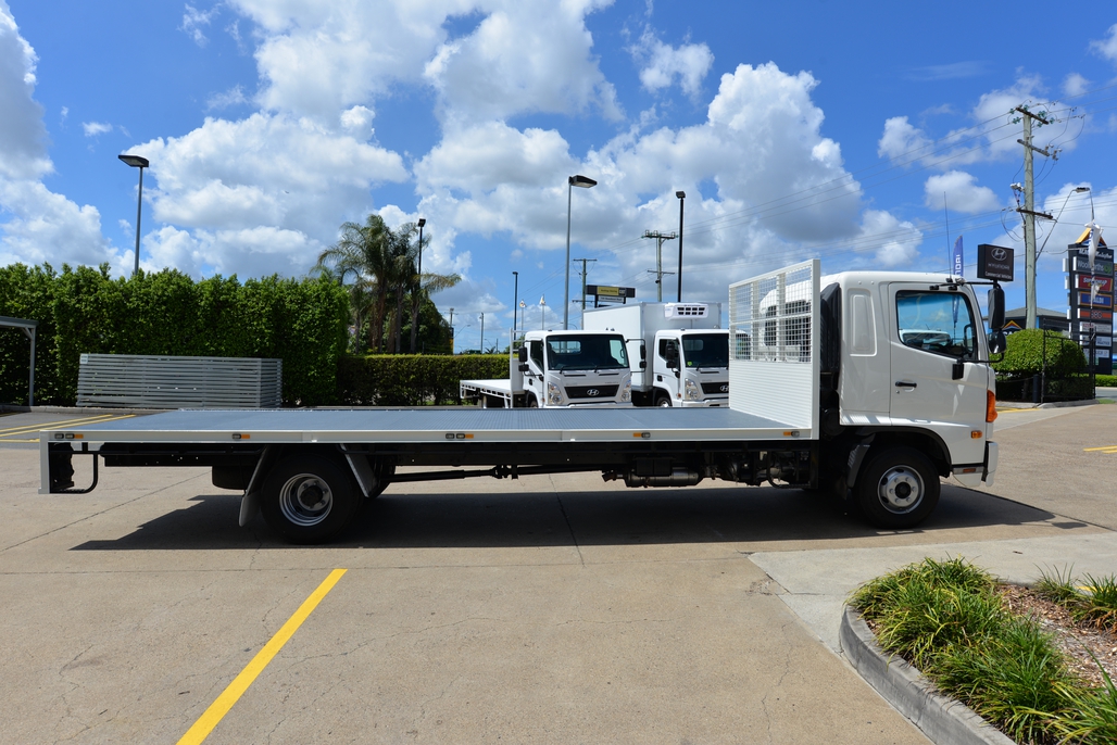 2011 HINO FD 500 MANUAL TRAYTOP