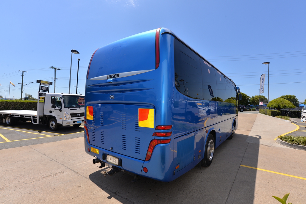 2011 WHITE-HIGER V SERIES AUTOMATIC BUS