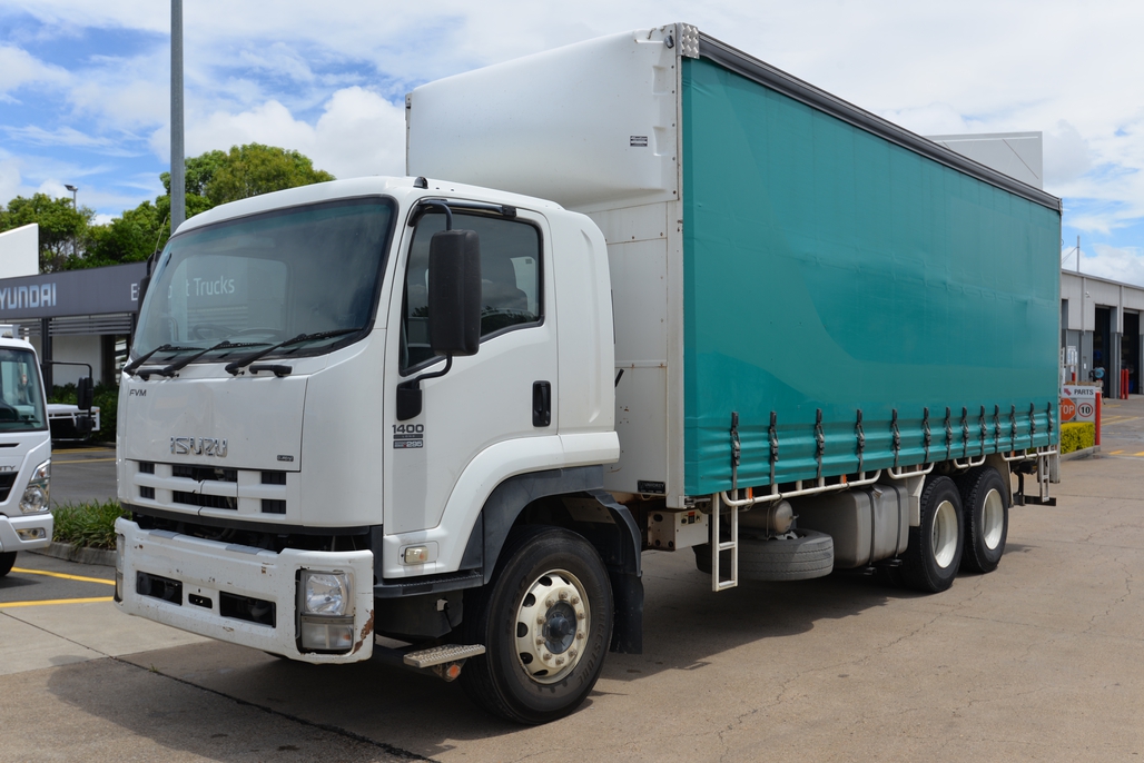2008 ISUZU FVM 1400 MANUAL TAUTLINER