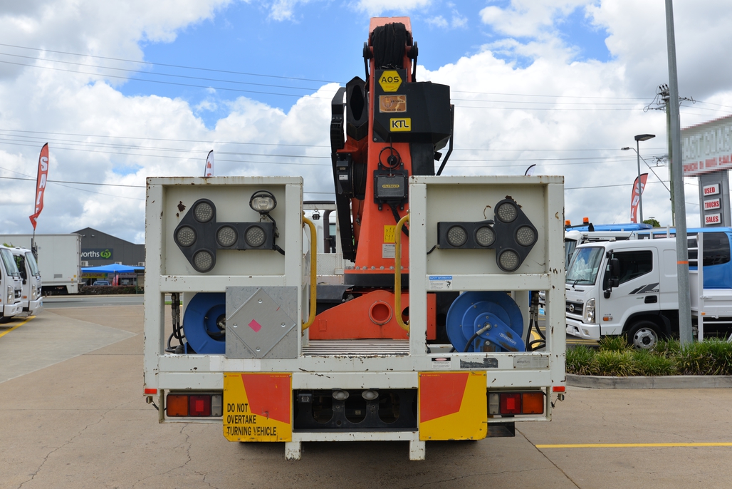 2008 MITSUBISHI FUSO FV 500 MANUAL CRANE TRUCK