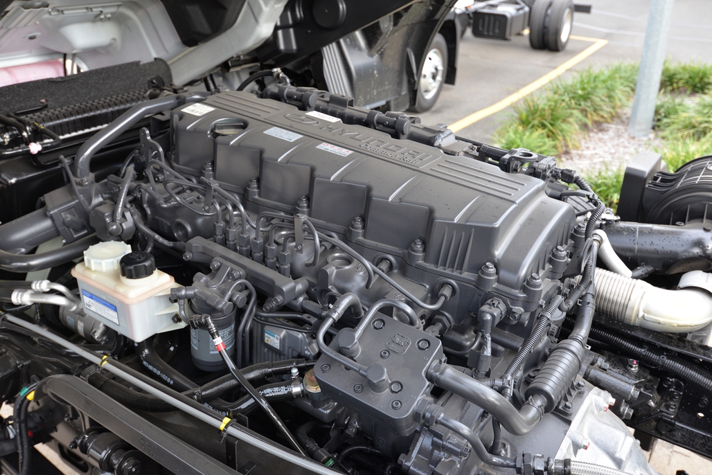 2021 HYUNDAI PAVISE D217 ULWB MANUAL CAB CHASSIS