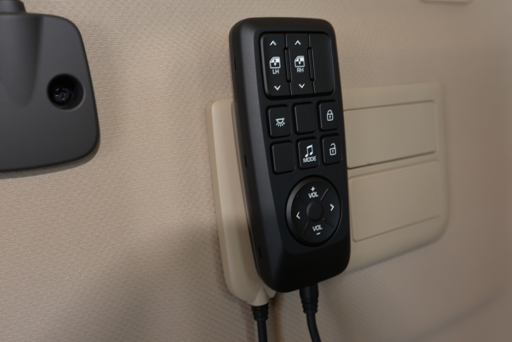 2021 HYUNDAI XCIENT MWB AUTOMATIC PRIME MOVER