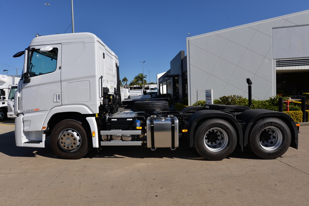 2021 HYUNDAI XCIENT MWB AUTOMATIC PRIME MOVER