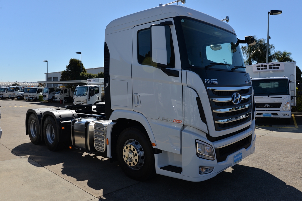2021 HYUNDAI XCIENT MWB AUTOMATIC PRIME MOVER