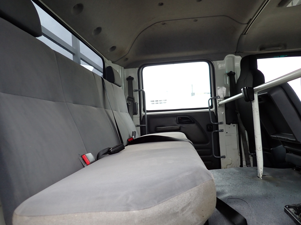 2015 ISUZU FTR 900 AUTOMATIC DUAL CAB TRAY