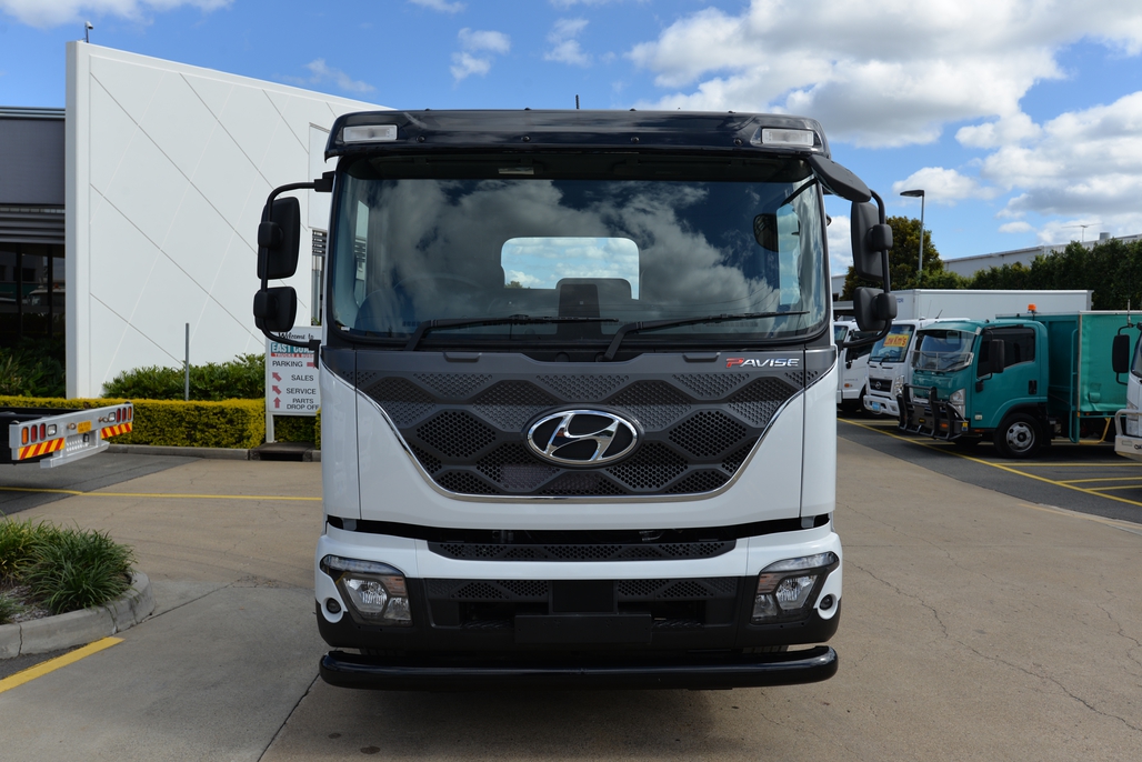 2022 HYUNDAI D115 PAVISE MANUAL CAB CHASSIS