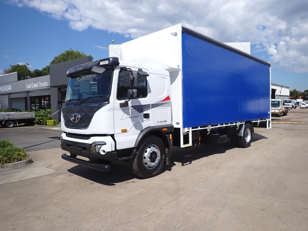 2022 HYUNDAI D217 PAVISE AUTOMATIC TAUTLINER 