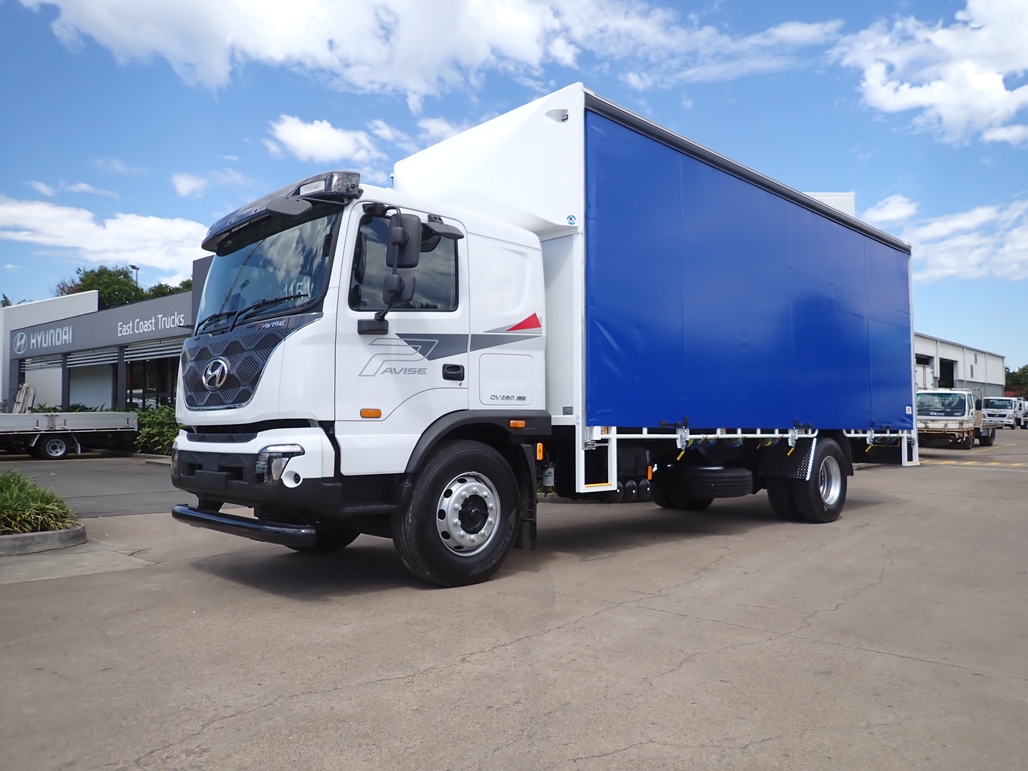 2022 HYUNDAI D217 PAVISE AUTOMATIC TAUTLINER 