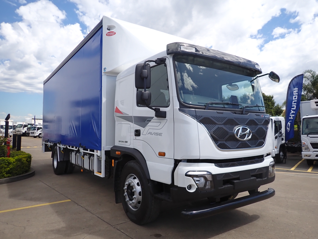 2022 HYUNDAI D217 PAVISE AUTOMATIC TAUTLINER 