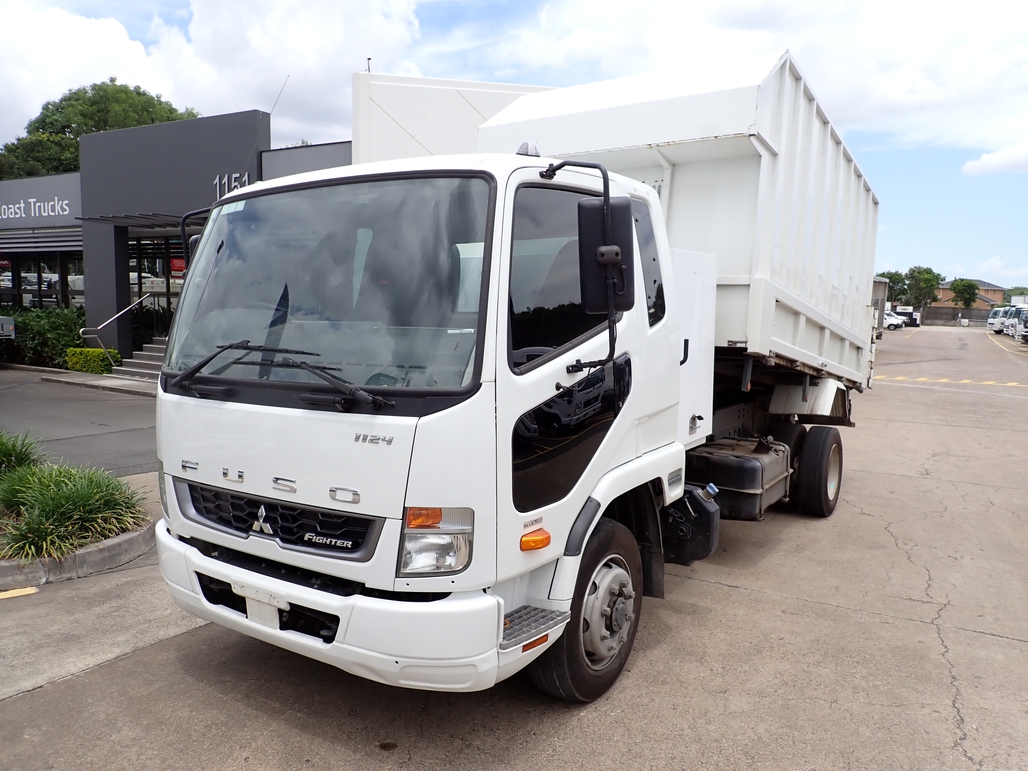 2021 MITSUBISHI FUSO FIGHTER 1124 MANUAL TIPPER