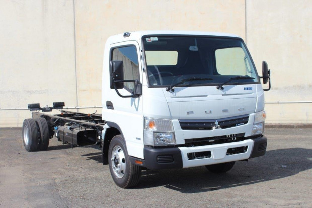 2019 FUSO CANTER 918 XXLWB MANUAL CAB CHASSIS