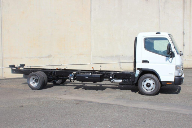 2019 FUSO CANTER 918 XXLWB MANUAL CAB CHASSIS