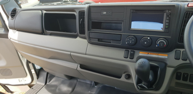 2019 FUSO CANTER 918 XXLWB MANUAL CAB CHASSIS