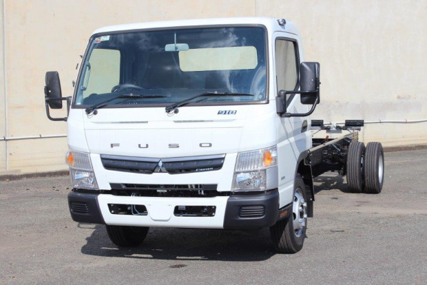 2019 FUSO CANTER 918 XXLWB MANUAL CAB CHASSIS