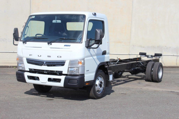 2019 FUSO CANTER 918 XXLWB MANUAL CAB CHASSIS