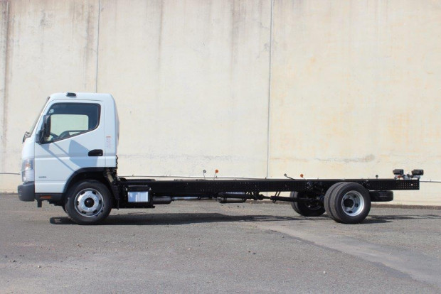 2019 FUSO CANTER 918 XXLWB MANUAL CAB CHASSIS