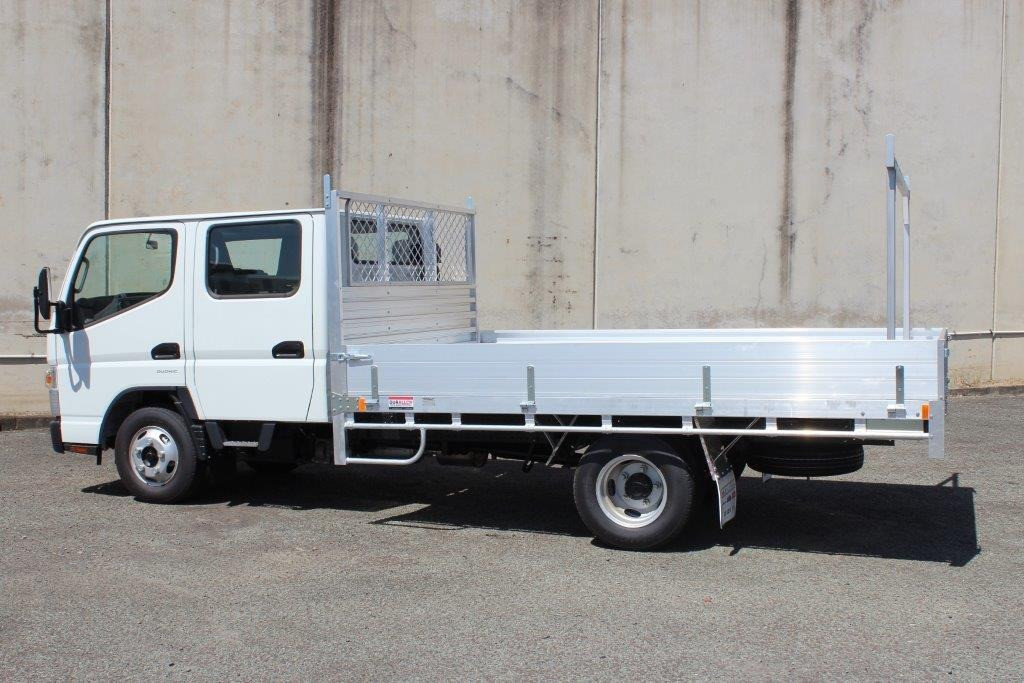 2019 FUSO CANTER 515 CREW CAB WITH 3.5M TRAY TRUCK AMT TRAY