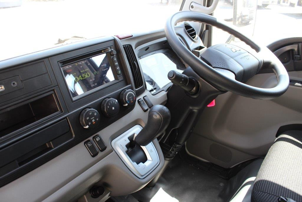 2019 FUSO CANTER 515 CREW CAB WITH 3.5M TRAY TRUCK AMT TRAY