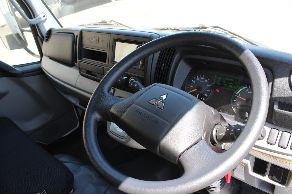 2019 FUSO CANTER 515 CREW CAB WITH 3.5M TRAY TRUCK AMT TRAY