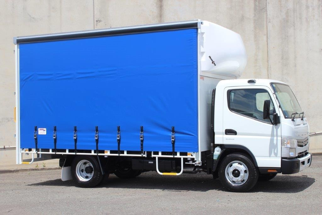 2019 FUSO CANTER 815 6 PALLET TAUTLINER TRUCK