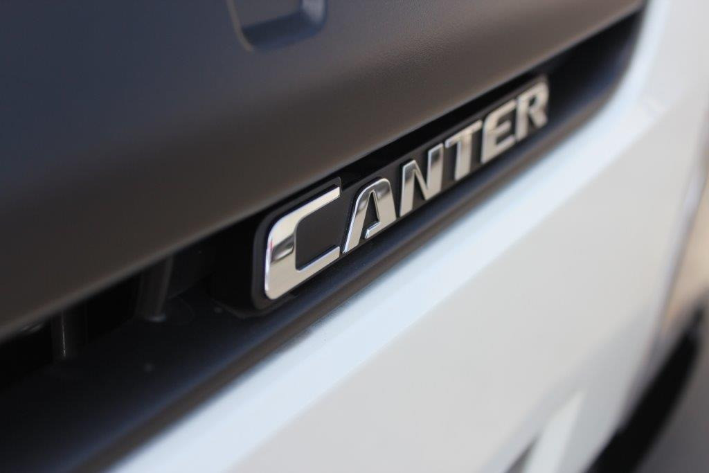 2019 FUSO CANTER 815 6 PALLET TAUTLINER TRUCK