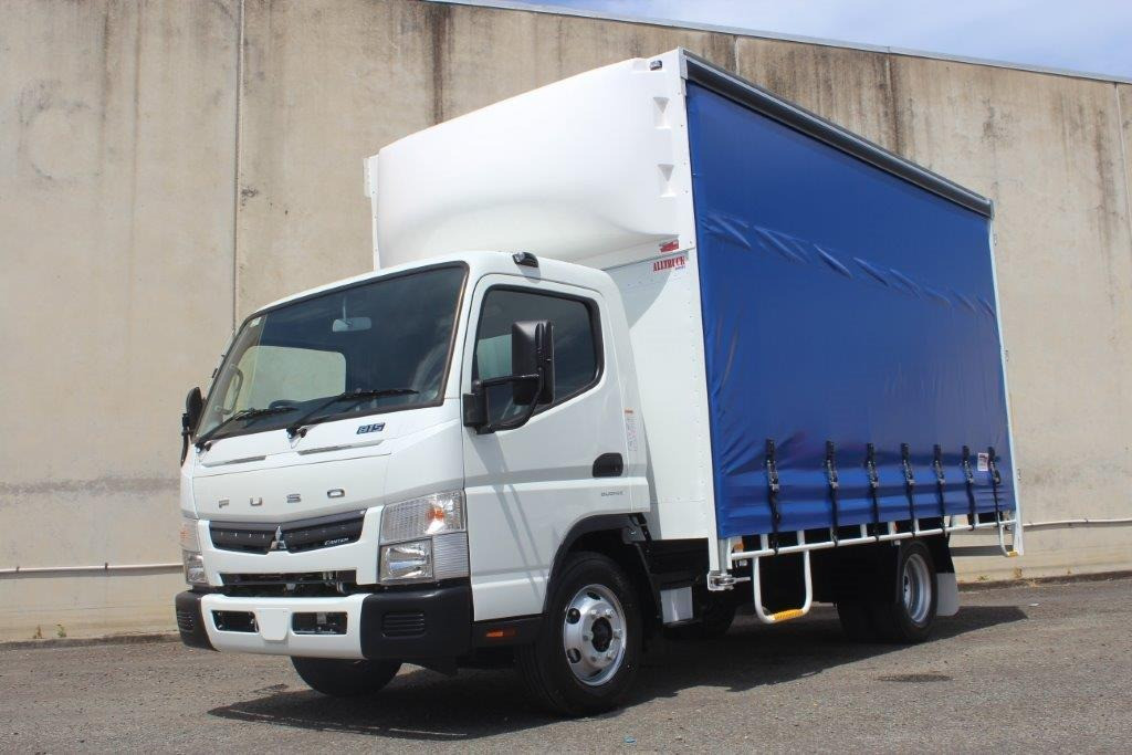 2019 FUSO CANTER 815 6 PALLET TAUTLINER TRUCK