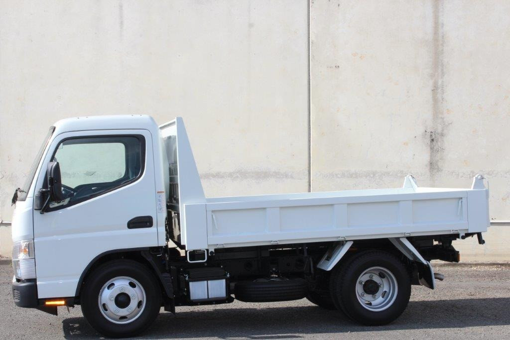 2019 FUSO CANTER 615 MANUAL TIPPER