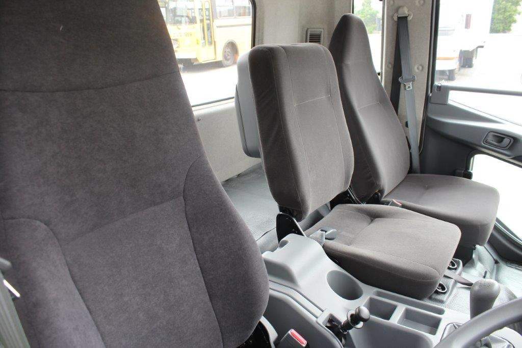 2020 FUSO FIGHTER 1627 XLWB MANUAL CAB CHASSIS