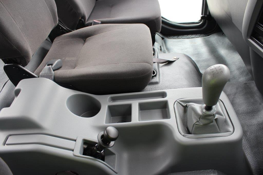 2020 FUSO FIGHTER 1627 XLWB MANUAL CAB CHASSIS