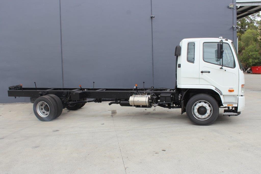 2020 FUSO FIGHTER 1627 XLWB MANUAL CAB CHASSIS