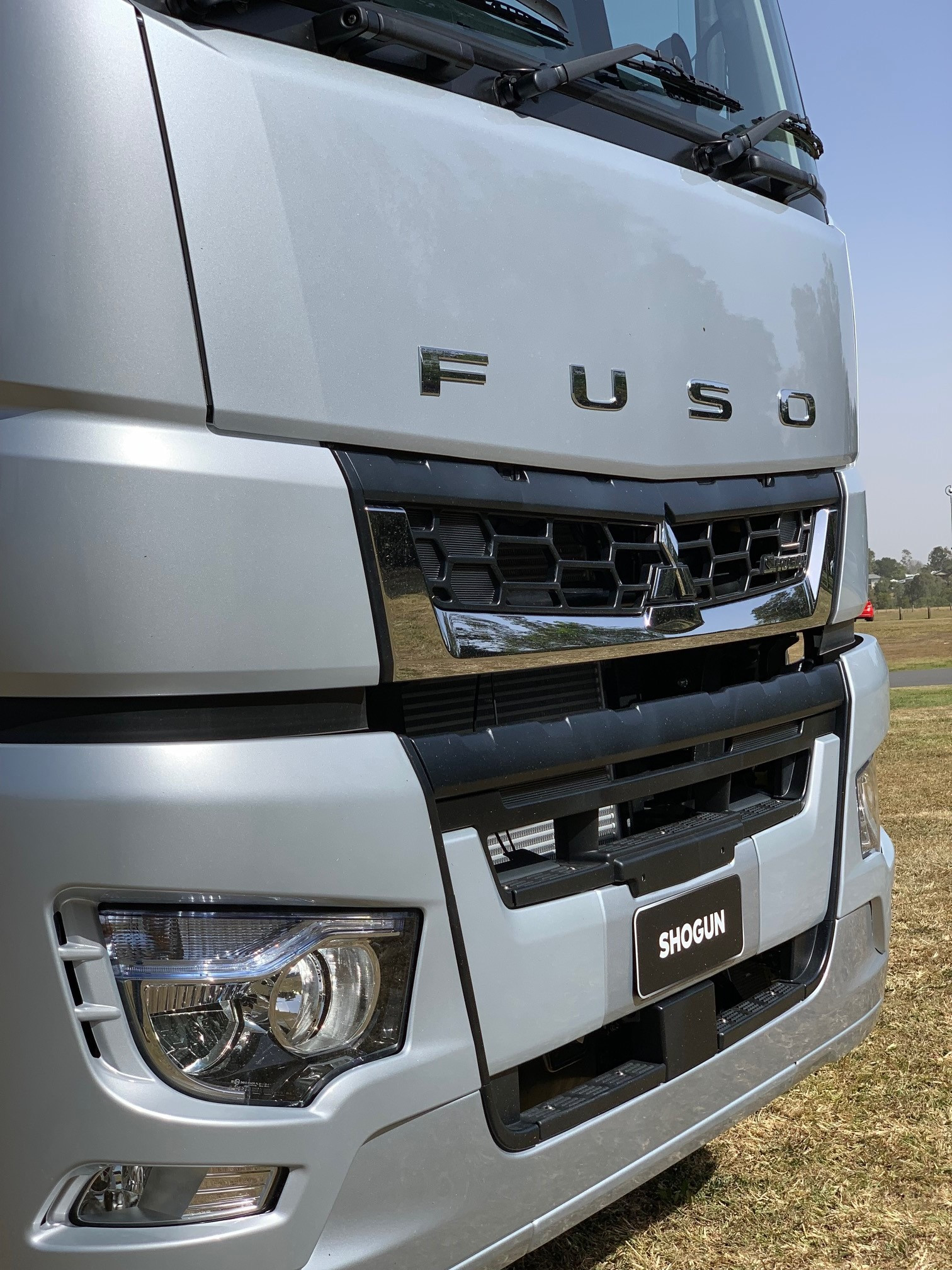 2019 FUSO SHOGUN FV74 AMT PRIME MOVER
