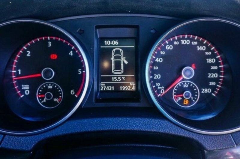 2011 VOLKSWAGEN GOLF GTD 1K MY11