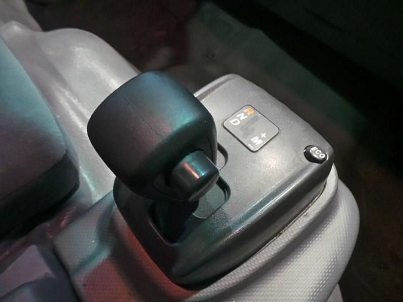 2013 ISUZU NNR200