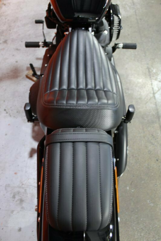 2022 HARLEY-DAVIDSON FXBBS STREET BOB (114) CRUISER