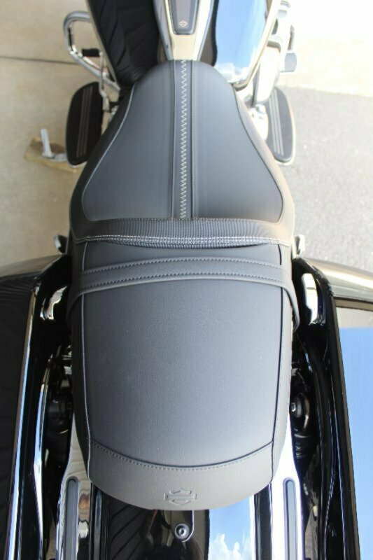 2024 HARLEY-DAVIDSON FLTRX ROAD GLIDE 117 TOURER