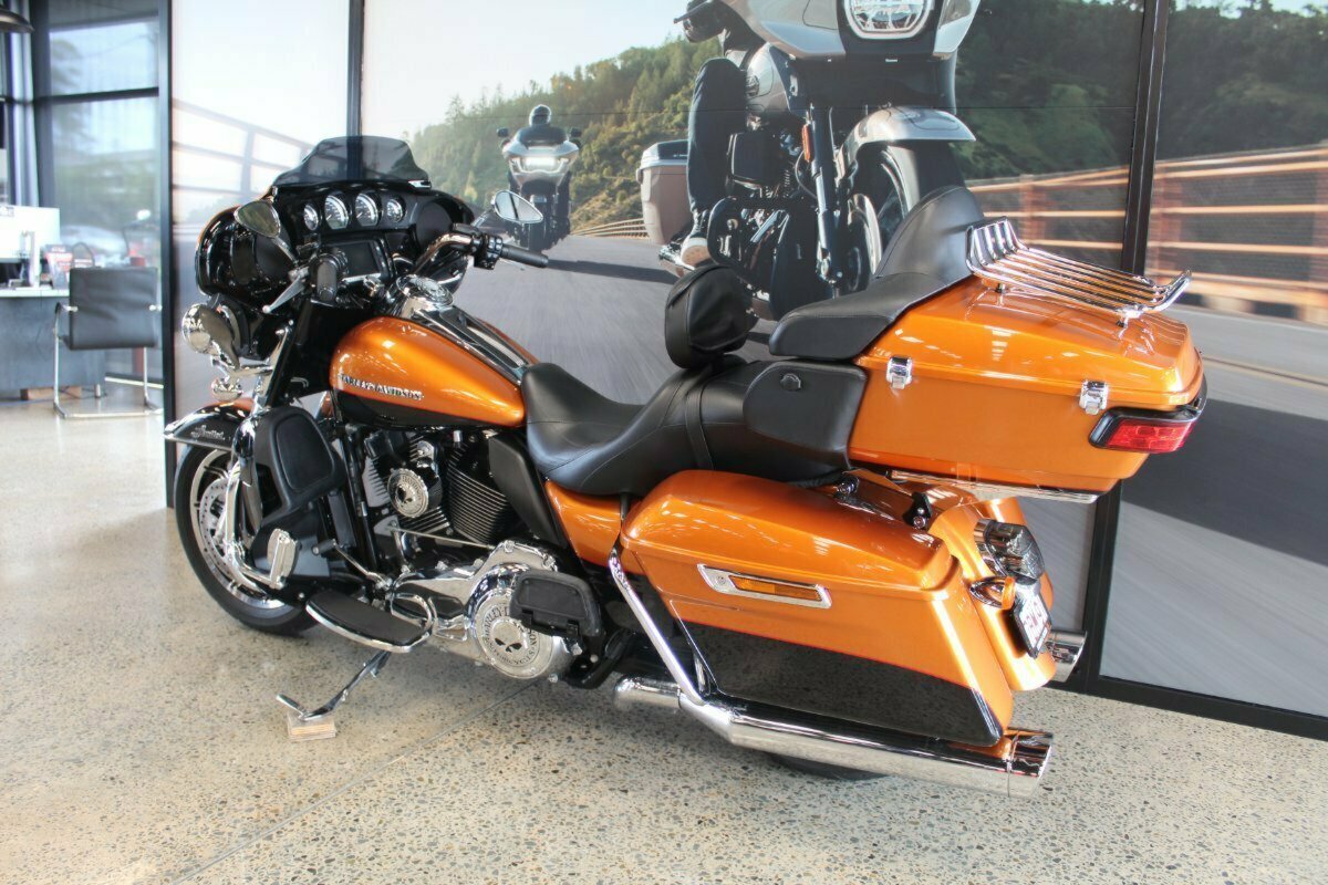 2014 HARLEY-DAVIDSON FLHTK ULTRA LIMITED CRUISER